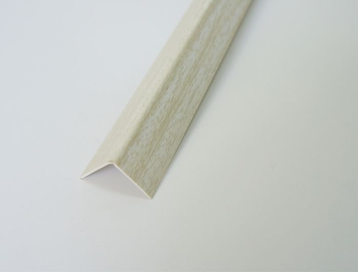 Угол ПВХ Ясень белый 30*30 мм текстурированный L=2,7 м